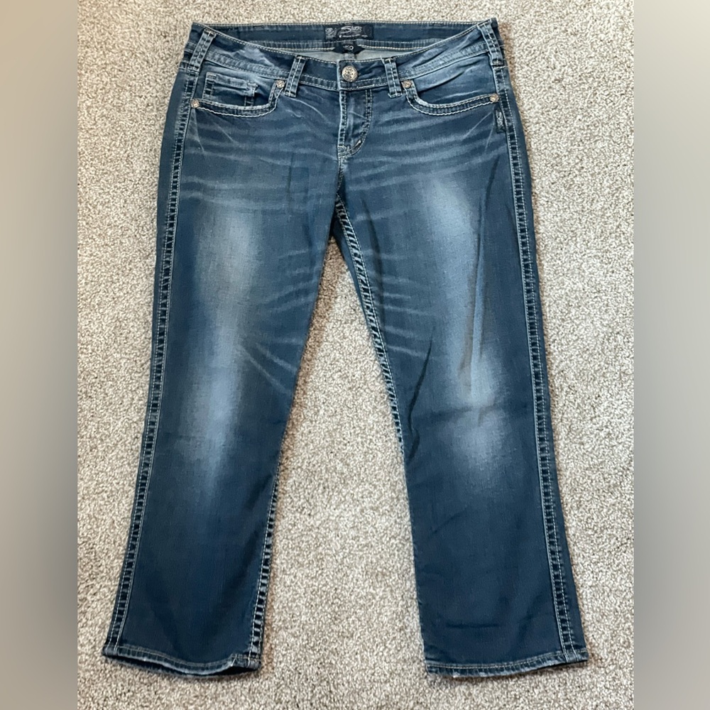Silver Jeans “Aiko” Classic Straight Leg Capri W30